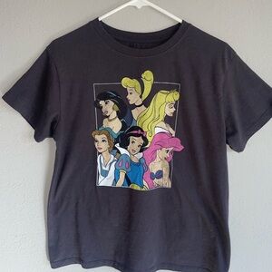 Black T-Shirt with Disney Princesses Graphic Large